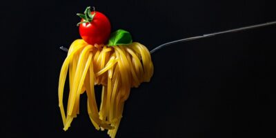 暴雨斷橋！空勤總隊出動直升機載送台電工程人員及民生物資前往桃源部落搶修及補給
